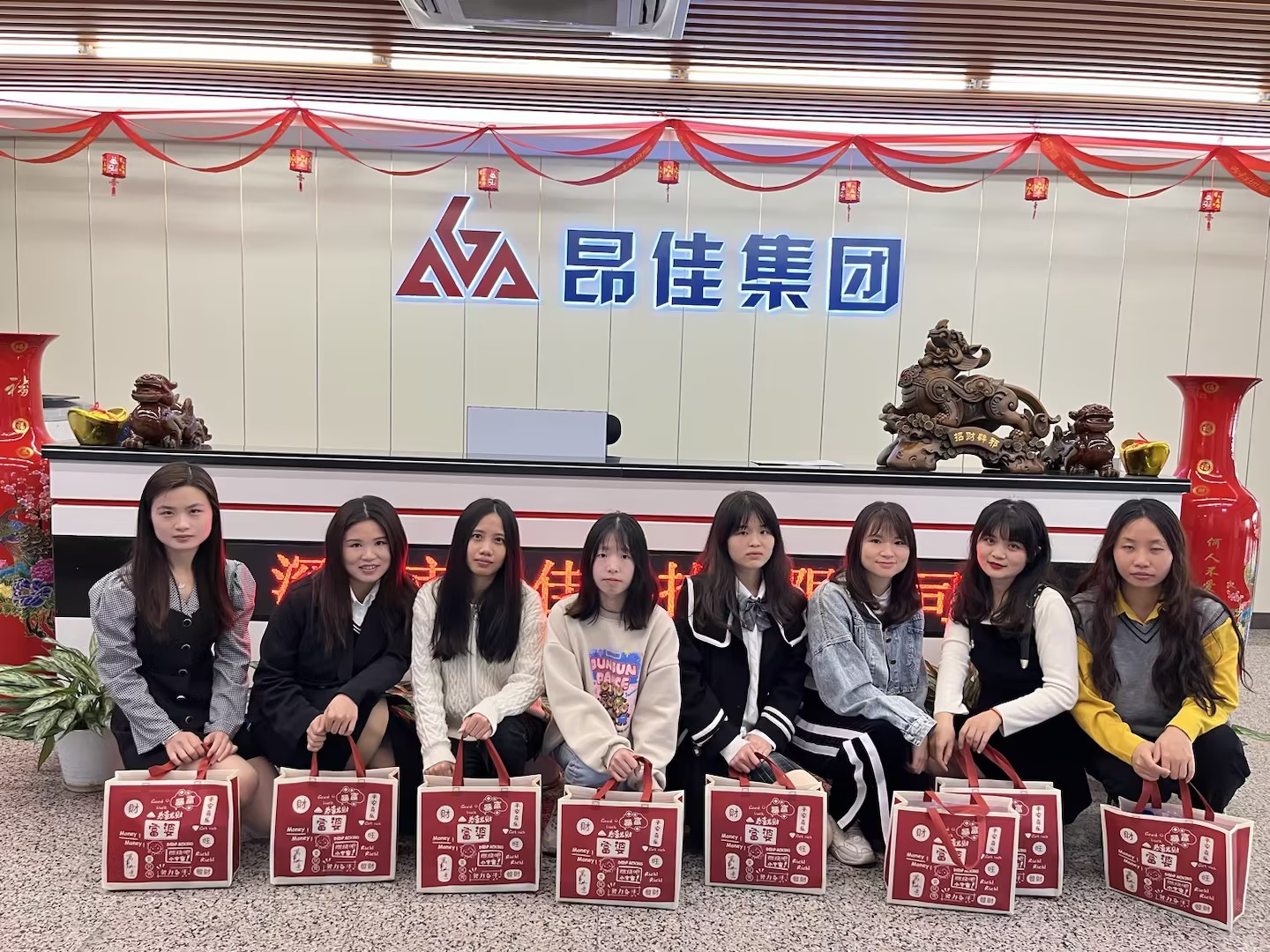 昂佳科技婦女節禮物